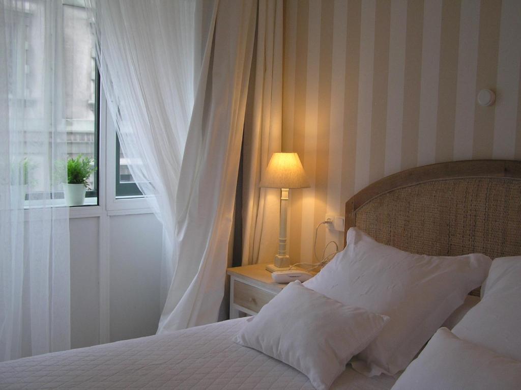 Hotel Central By Myhousespain Gijón Rum bild